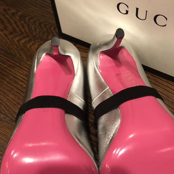 NWT Gucci metallic heels with crystal hearts 
size 39.5 - Picture 6 of 6